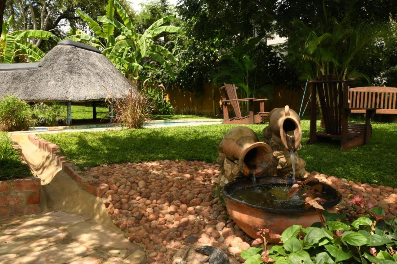 Tambuti Lodge Rundu Exterior photo