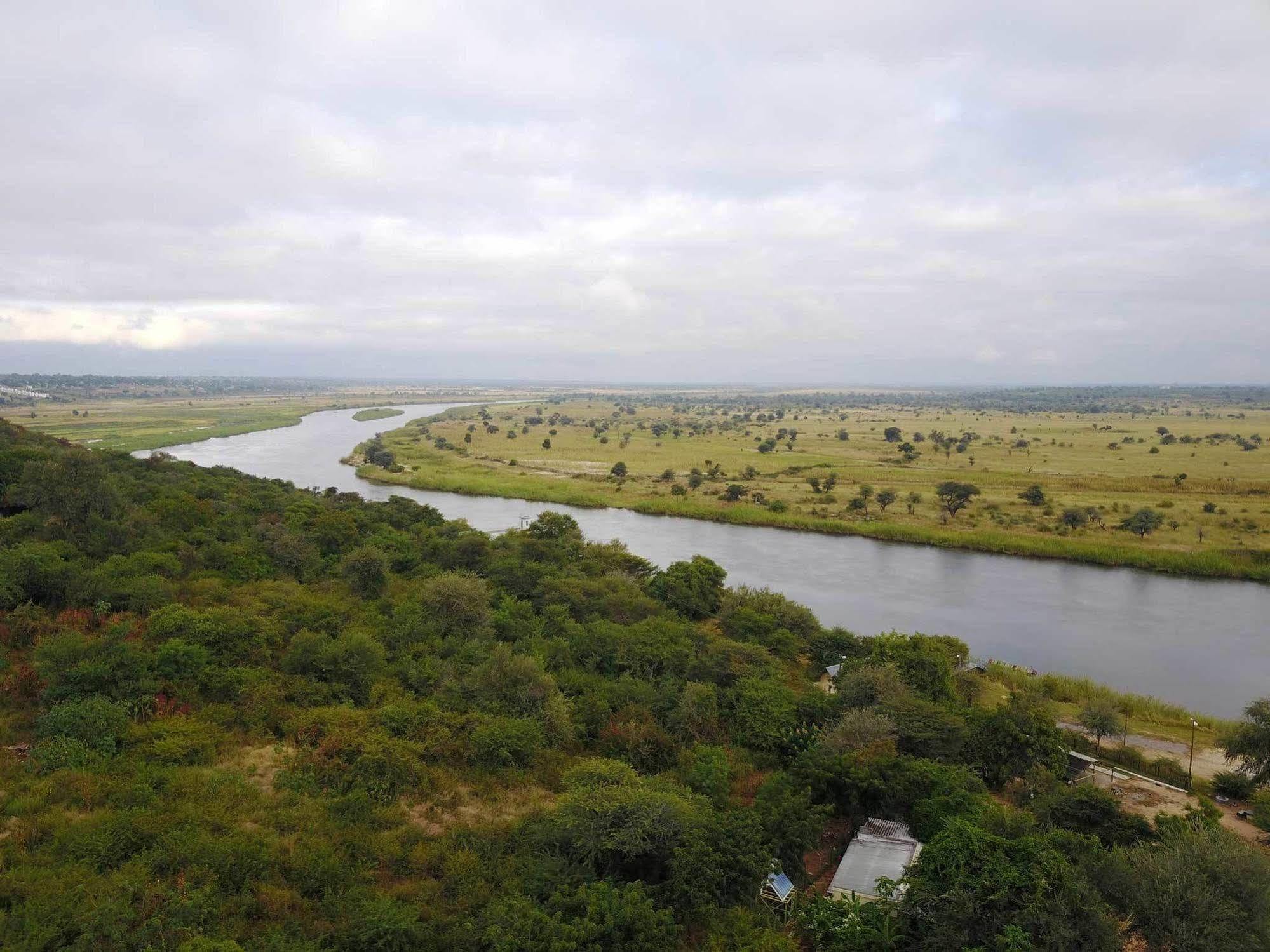 Tambuti Lodge Rundu Exterior photo